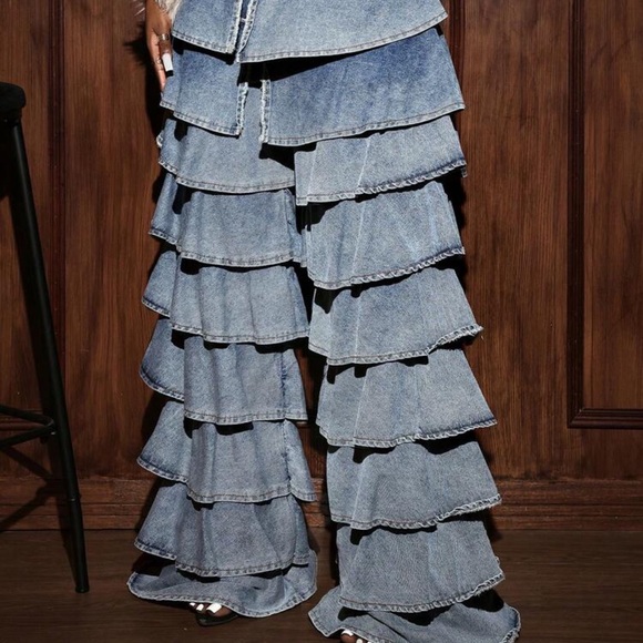 SHEIN Blue Layered Flare Jeans - Picture 2 of 2